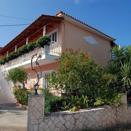 Casa de hóspedes Artemis