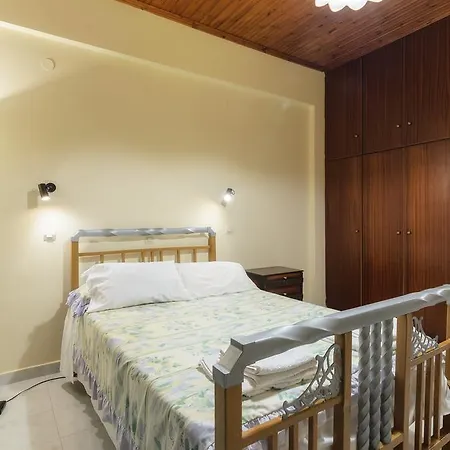Artemis Casa de hóspedes Kypseli